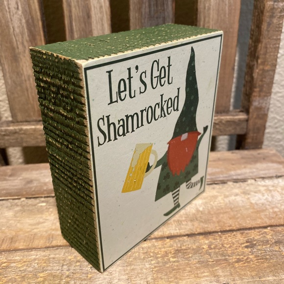 St. Patricks Day Gnome Bundle, Let’s Get Shamrocked Sign & Small Irish Gnome - Picture 9 of 16